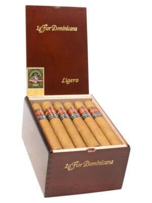 La Flor Dominicana Ligero L-300 Natural